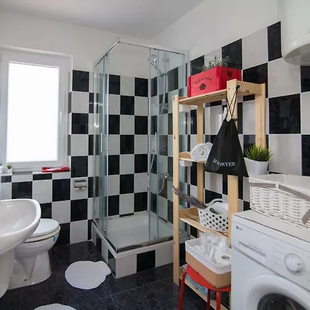 Dia - Details Make A Diference 게스트하우스 비오그라드나모루