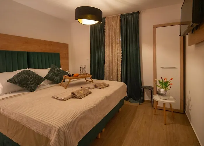 Dia - Details Make A Diference