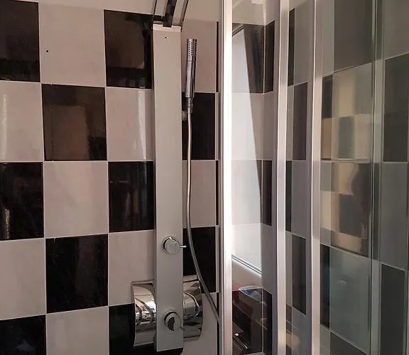 Dia - Details Make A Diference 4*