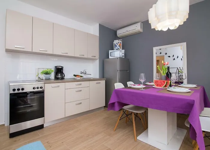 Dia - Details Make A Diference 4* Biograd Na Moru