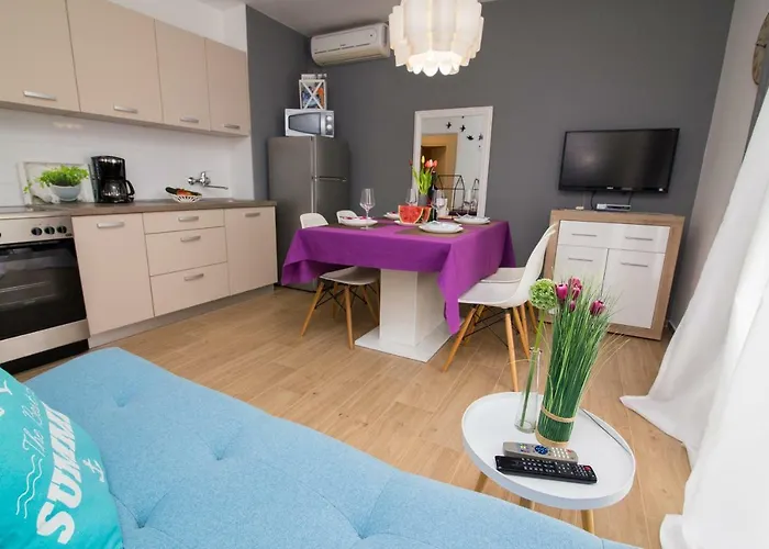 Dia - Details Make A Diference Biograd Na Moru