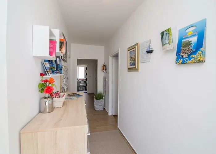 Dia - Details Make A Diference 4*